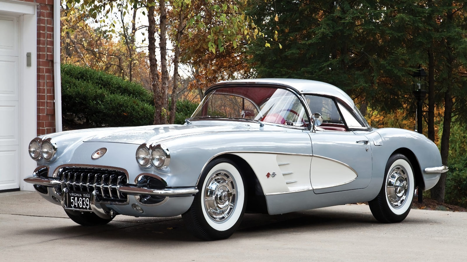 Click to Enlarge-Esc to Close Corvette Generations/C1/C1 1960 Silver Blue.jpg